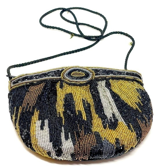 Vintage 80s Glass Seeds Beaded Clutch Purse